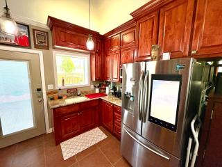 Captains Cabin on Lake - Jacksboro - 7