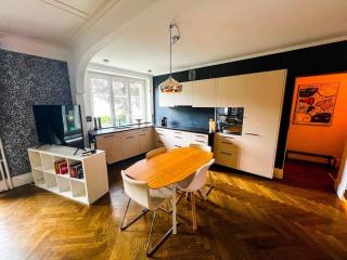 Cozy Apartment with Stunning Lakeview - Brienz - 9