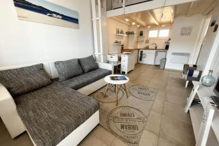 Fully renovated 2-room apartment with AC a large balcony in the center - Grimaud - 7
