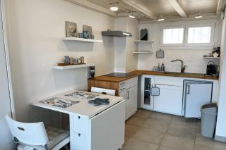Fully renovated 2-room apartment with AC a large balcony in the center - Grimaud - 6