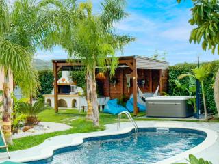 Antonakisvilla - Luxury Pool, jacuzzi & SeaView Retreat - 7