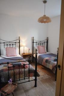 Woodview Cottage - 8