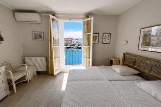 Renovated fisherman house withAC 4G internet and a 16m-mooring - Grimaud - 4