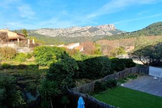 Beautiful T2 with swimming pool - near park - 1