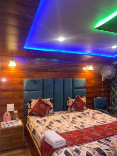 Hotel Grand Nishat - Nishāt - 2