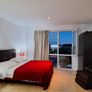 Ideal para 2 personas en Condominios Bahia Grande - Buenos Aires - 0