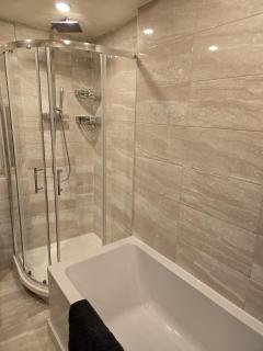 Luxurious home away from home - 7