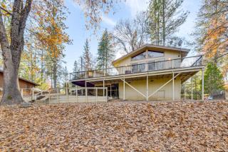 Deck and Fire Pit Pine Mountain Lake Getaway! - Groveland - 8