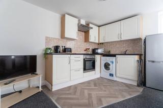 Flat 3 Sunnyside Contractor Long Stay by ShortStayUK - Bristol - 6