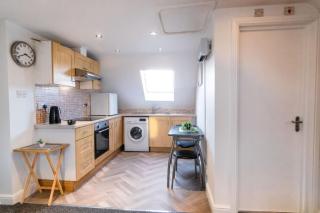 4 Sunnyside Contractors Long Stay by ShortStayUK - Bristol - 3