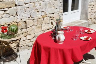 LE GARDEN FAMILY - RANDO ESCALADE- Gîte avec Jardin spacieux - Confort & Wifi - Parking privé - Golf et château à 15 minutes - 1