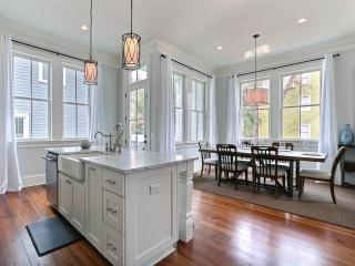 Southern Exposure - Savannah - 1