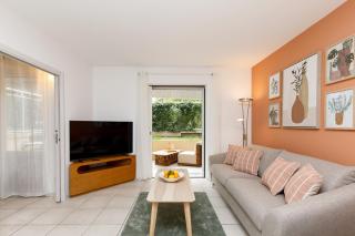 Côté Croisette LUXE - 2BdR 2 bthR 2 toilets -Terrace, AC, parking & lift - 4