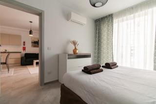 Comfort Retreat- short walk to city attractions - 4