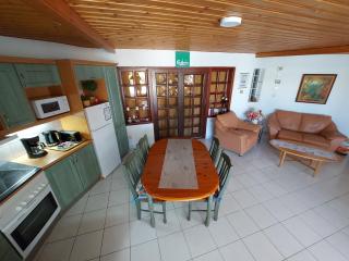 Private 2-Bedroom Bungalow with Terrace in Bahía Feliz - Playa del Aguila - 6