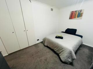4 Bed room house near NTU Clifton campus - Nottingham - 7