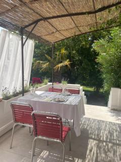 Au Cœur de Vaison la Romaine Maison de charme, jardin, piscine. - Vaison-la-Romaine - 1