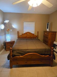 Cozy 1 Bedroom and Bath - 1