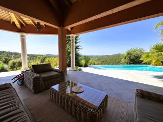 Villa Azur climatisée pour 6 personnes avec piscine et belle vue mer à La Londe les Maures - La Londe-les-Maures - 3
