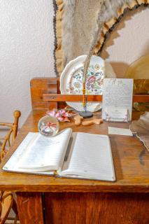The Stone Cottage - Saint Jo - 1