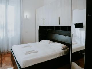 APPARTAMENTO Superstudio 2 bedrooms HEART OF MILAN - 9