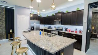 Amazing House w Pvt Pool and Game Room - Davenport - 2