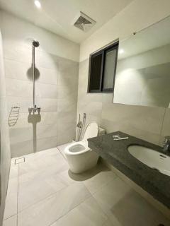 Sense Luxury II - 2 bed Apartment - 5