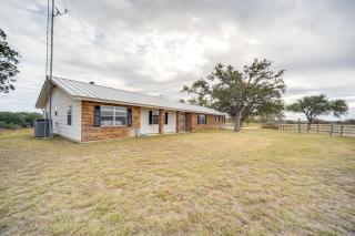 Historic Hoffmann Ranch Haus Near Wineries! - Fredericksburg - 3