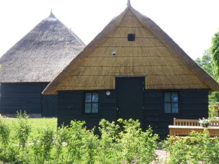 Gastenverblijf Lheederhof Lodge 3 - 9