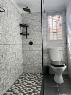 The Hideaway Cabin - 3