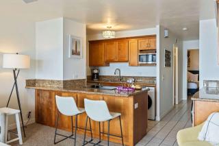 Oceanfront Condo with Heated Pool Hot Tub & Lanai - 5