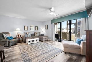 Emerald Escape-Ground Floor in Golf Colony - 3