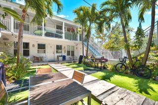Comfy 1BR in Miami Beach's Heart w BBQ zone - Miami Beach - 0