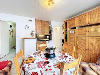 Appartement skis aux pieds, balcon, et piscine, proche commerces, 6 personnes - FR-1-267-244 - Villarembert - 7