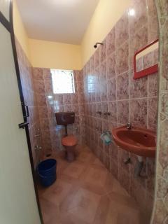 SelRost Guesthouse - Calangute - 6