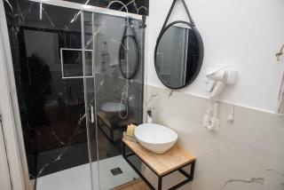 Yris House - 3