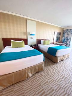 Luxury Suite on the Ocean at Resort in Sunny Isles - 7