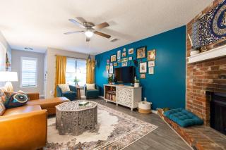Wanderlust Haven - Fayetteville - 9
