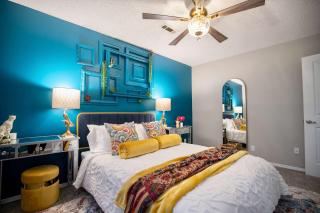 Wanderlust Haven - Fayetteville - 1