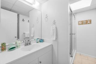 1st Floor Resort Condo! No Elevators! Free Beach Chair Service! by Dolce Vita Getaways PCB - Panama City Beach - 8