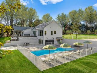 Blanca Bay on Brawley - Mooresville - 8