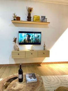 Cozy minimal suite - 9