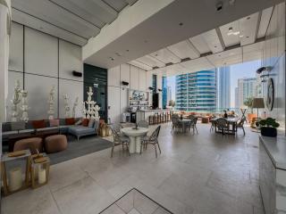 VIDA Dubai Marina & Yacht Club with Starbucks Below - Dubái - 4