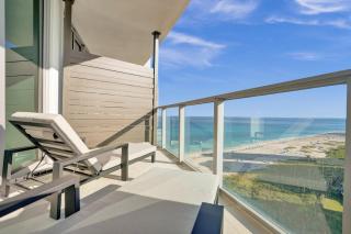 2BR Ocean Views Condo in West Palm - Riviera Beach - 3