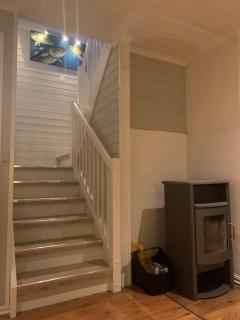 Tromsø - seksjonert hus i nydelige omgivelser - 6