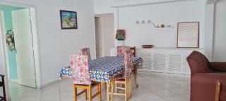 Casa 30 metros da praia com wifi e garagem 6 carros - Praia Grande - 4