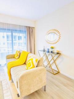 2Bedroom Riverside Square Luxury Apartment - Nairobi - 9