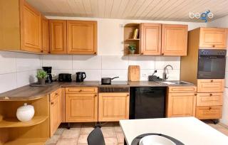 BEGE APARTMENTS WorkLodge - 3