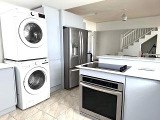 Silver Sands Beach Villas are great for family-friendly activities surfing - Christ Church - 6