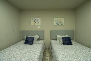 Luxury 3BR Roma Norte - WiFi- Laundry- Sleeps 10 - 5